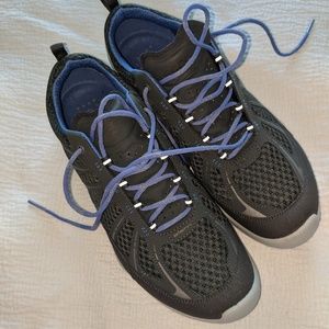 Ecco Biom Sneaker size 39